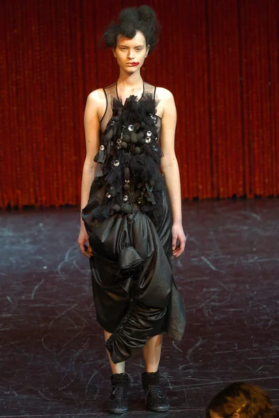 Look 33